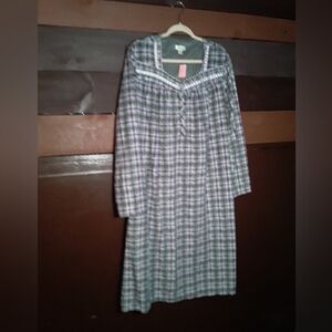 Warm 3X (22-24) Celestial Dreams Purple Plaid Long Sleeve Nightgown